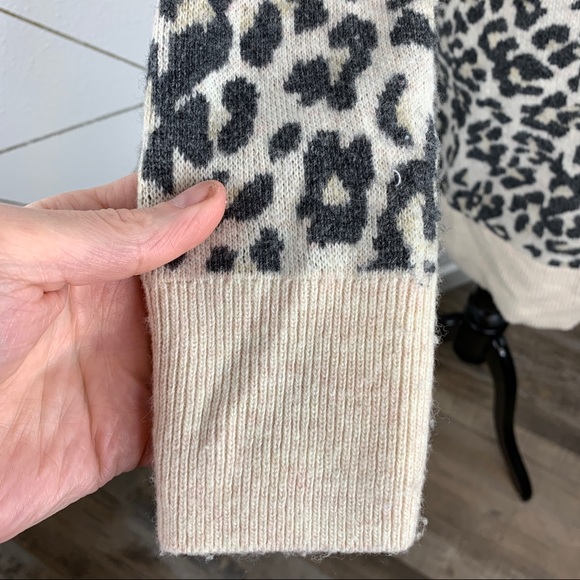 Loft Women’s Animal Print Mock Neck Wool Blend Pullover Sweater Size Small - Picture 5 of 11